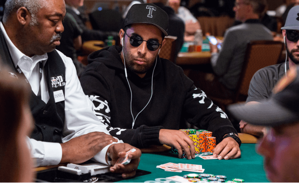 WSOP-Main-Event-Chipleader-Samuel-Touil