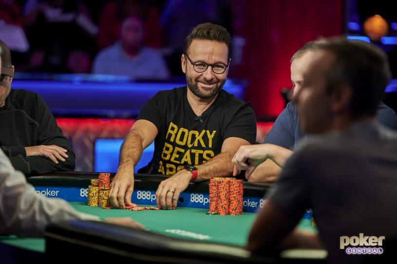 daniel negreanu early tournament poker