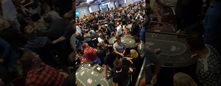 Briga maciça irrompe no King's Casino durante o Balkan Poker Circuit