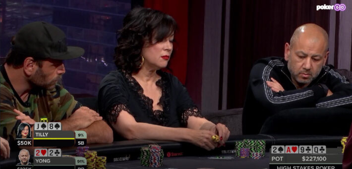 Poker Hand of the Week – Jennifer Tilly